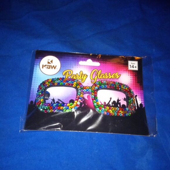 " SEEING AND LIVIN LIFE IN COLOR "  Rhinestone Glasses ( BRAND NEW !!! ) - Picture 2 of 3